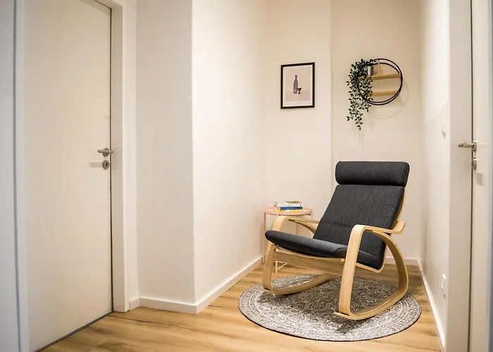 Spacious In Mitte For 6 Berlino