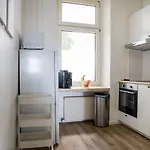 Apartamento Spacious In Mitte For 6