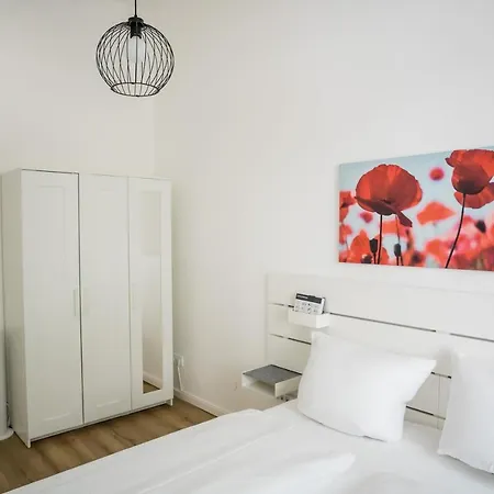 Spacious In Mitte For 6 * Berlin